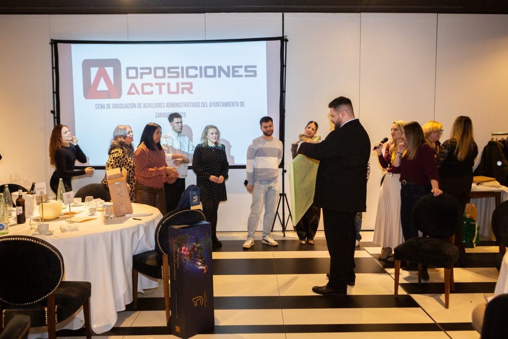 GALA OPOSICIONES 219